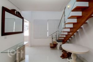 Image 14 - 379415