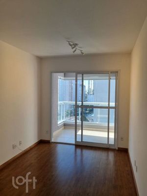 Image 3 - 379457