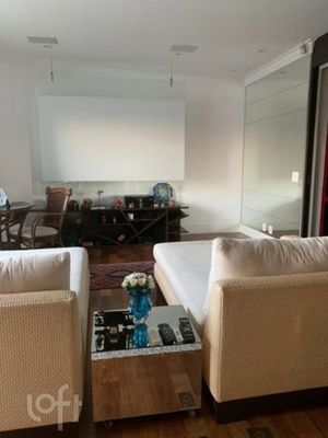Image 13 - 379630
