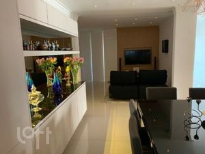 Image 4 - 379630