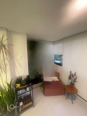 Image 18 - 379752