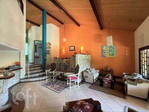 Image 8 - 379879