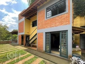 Image 17 - 380161