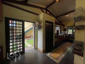 Image 13 - 380161