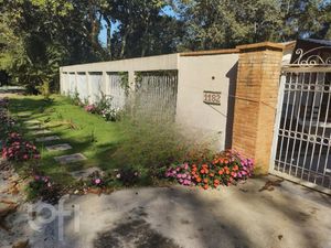 Image 21 - 380180