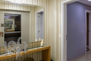 Image 31 - 381173