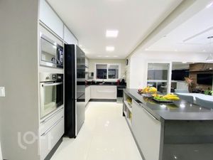 Image 10 - 381621