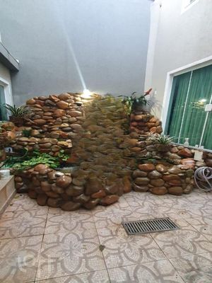 Image 14 - 381850