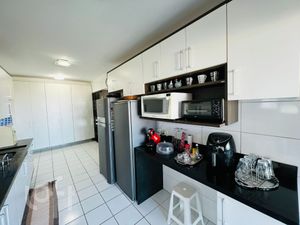 Image 15 - 381934