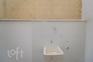 Image 11 - 382871