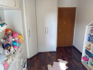 Image 2 - 382953