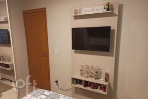 Image 4 - 383847