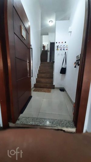 Image 13 - 383914