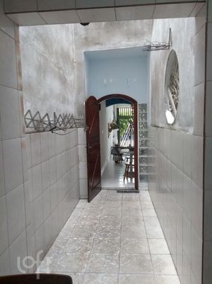 Image 4 - 385176
