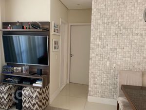 Image 6 - 387491