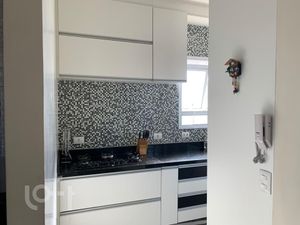 Image 17 - 387491
