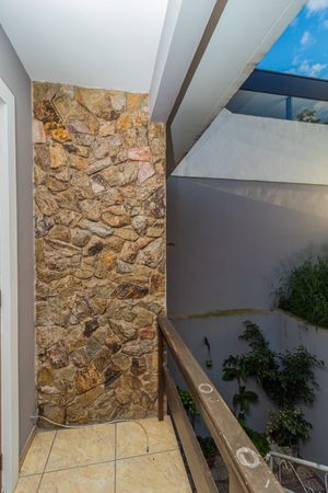 Image 11 - 388424