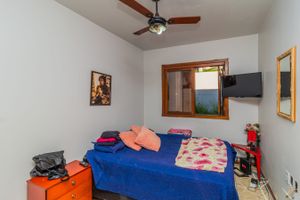 Image 14 - 388424