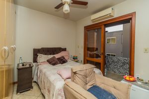 Image 17 - 388424