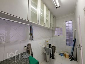 Image 54 - 389102