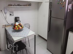 Image 9 - 391245