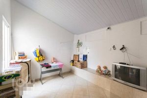 Image 31 - 391259