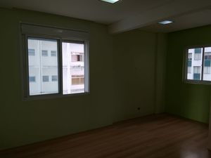 Image 16 - 391854
