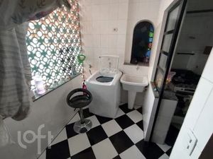 Image 9 - 391933