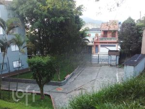Image 19 - 391944