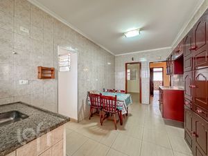 Image 30 - 392025