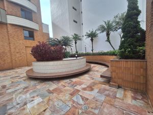 Image 94 - 392250