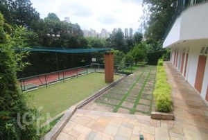 Image 31 - 392389