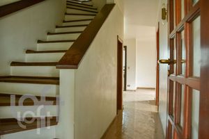 Image 31 - 393145