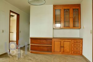 Image 13 - 393145