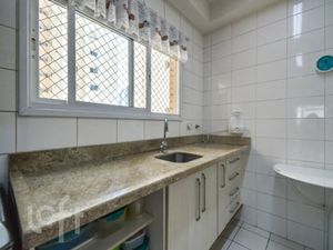 Image 17 - 393684