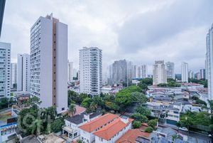 Image 18 - 394241