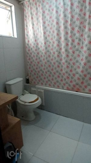 Image 9 - 394474