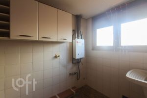 Image 28 - 394671