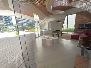 Image 23 - 394682