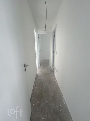 Image 18 - 394682