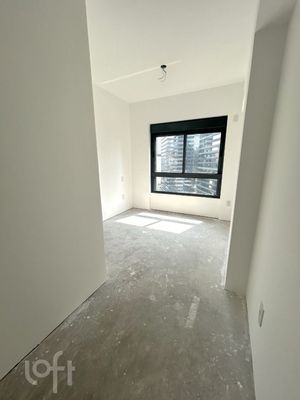 Image 3 - 394682