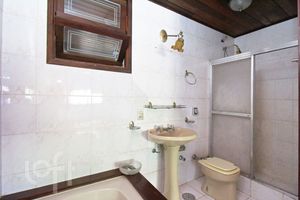 Image 35 - 394836