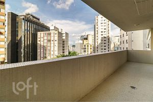 Image 24 - 394981