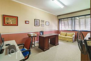 Image 37 - 394981