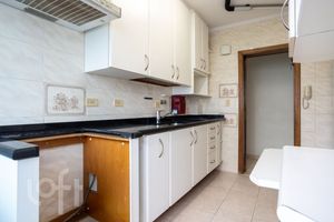 Image 19 - 395152