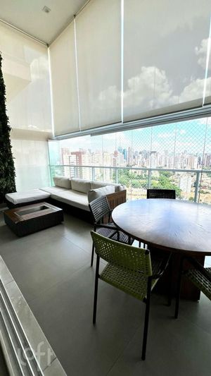 Image 5 - 395162
