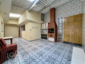 Image 19 - 395167