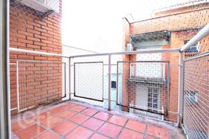 Image 3 - 395302