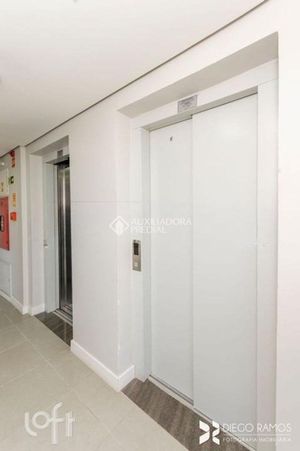 Image 8 - 395534