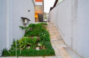 Image 21 - 395668